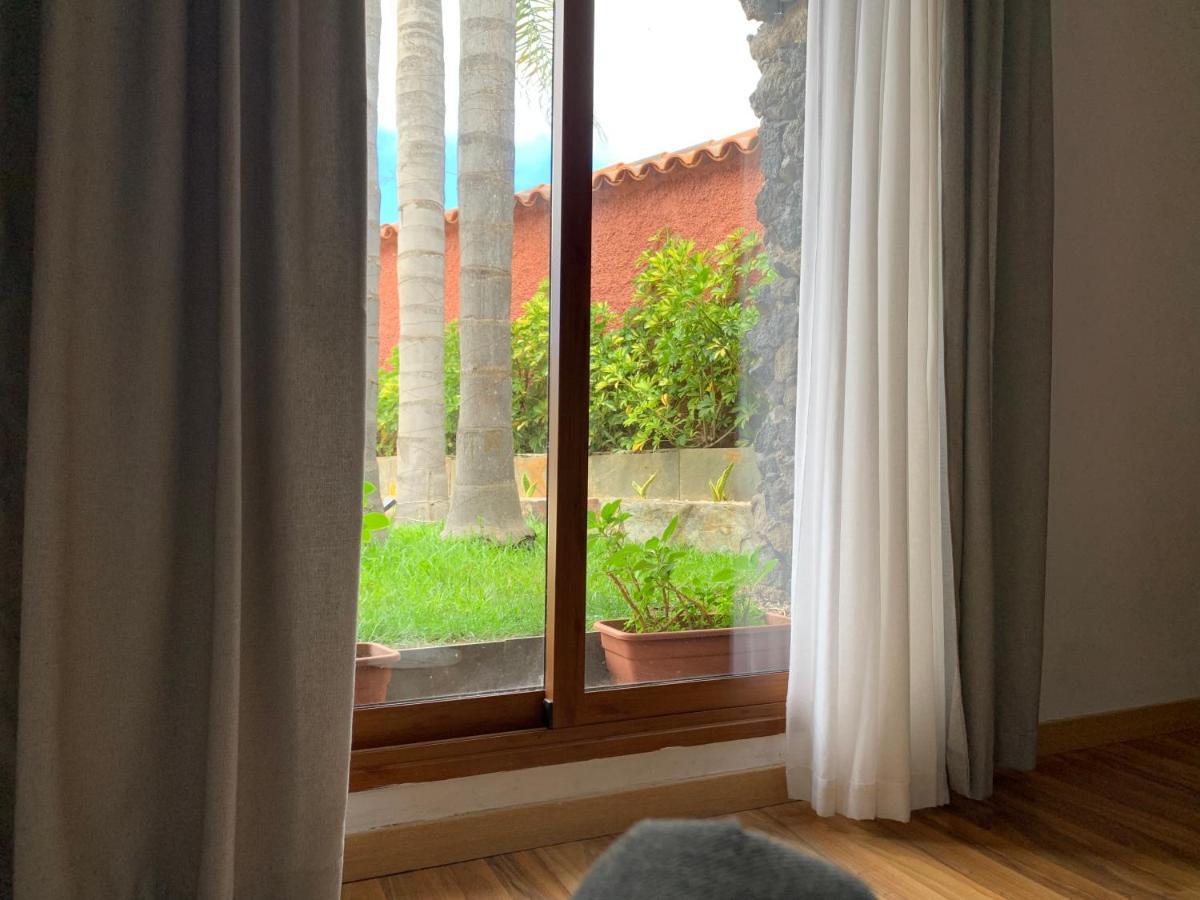 La Cueva De Villa Gardel Icod De Los Vinos Bagian luar foto
