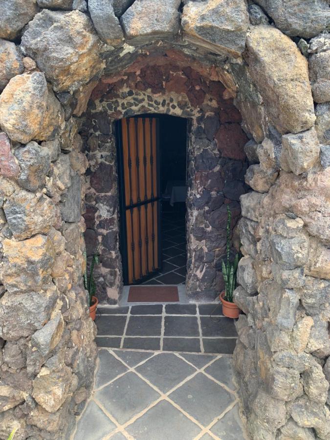 La Cueva De Villa Gardel Icod De Los Vinos Bagian luar foto